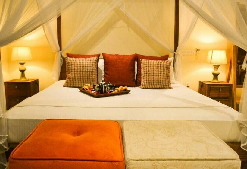 스탠다드 발코니 스튜디오, Urban Bliss Studio