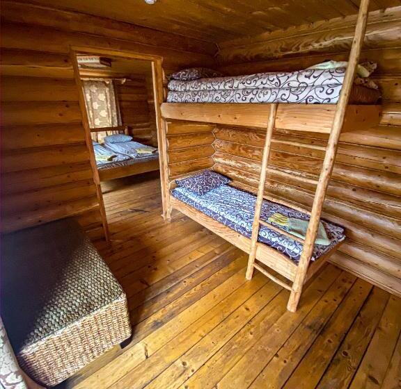 اتاق خانوادگی, Casa Del Pozitiff