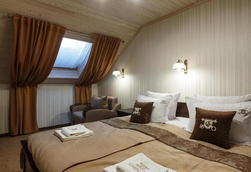 Camera Economy, Gasthaus & Spa