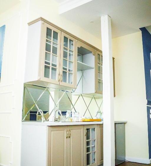 스탠다드 스튜디오, Gosudar