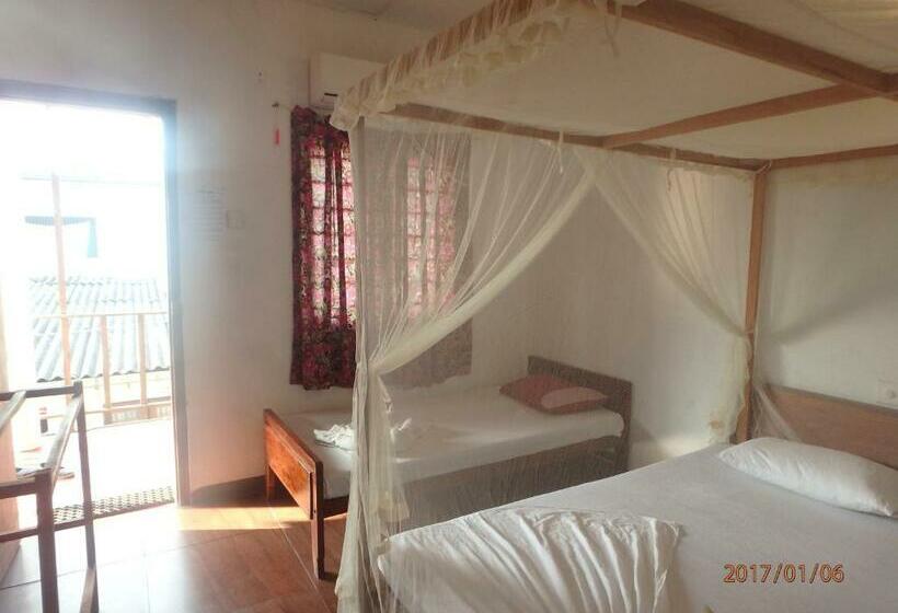 Трежместный Номер Economy, Hansa Surf