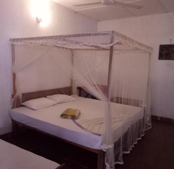 Трежместный Номер Economy, Hansa Surf