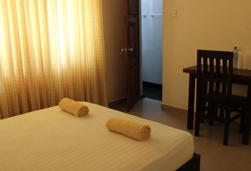 1 Sovrums Deluxe Lägenhet, Kandy Waters