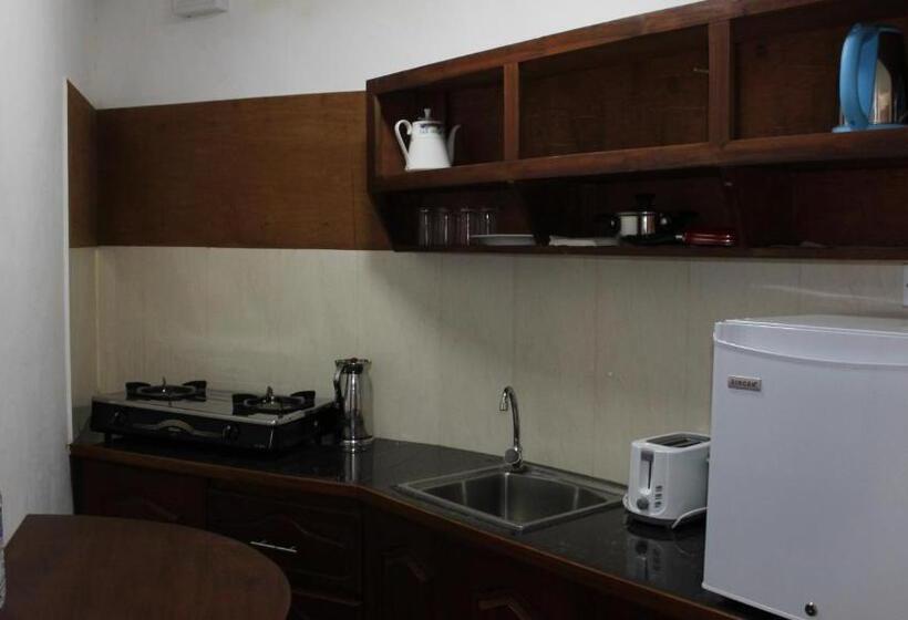 1 Sovrums Deluxe Lägenhet, Kandy Waters