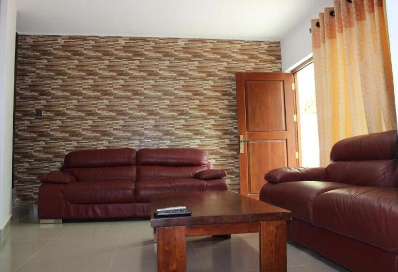 1 Sovrums Deluxe Lägenhet, Kandy Waters