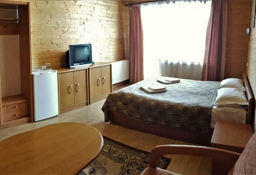 سوییت جونیور, Karpatski Zori