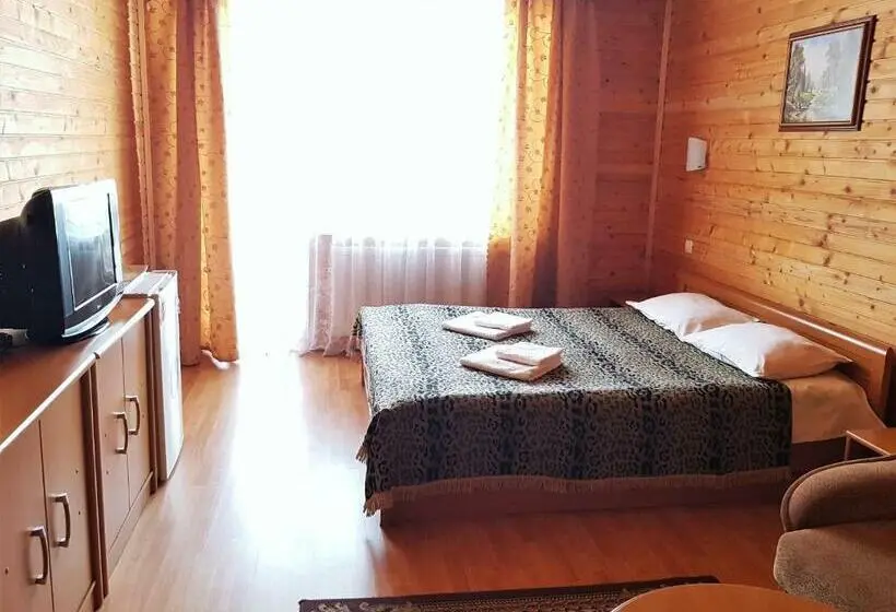 سوییت جونیور, Karpatski Zori