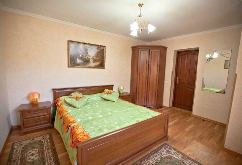 Полулюкс, Pansionat Bogema