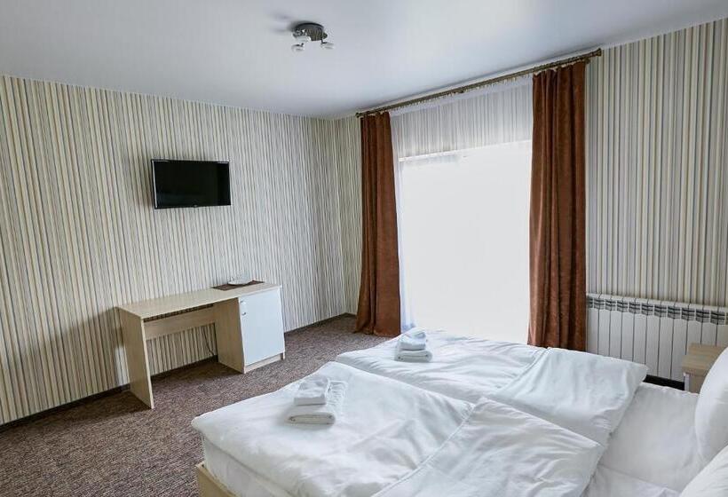 Номер Deluxe с Балконом, Pansionat Bogema