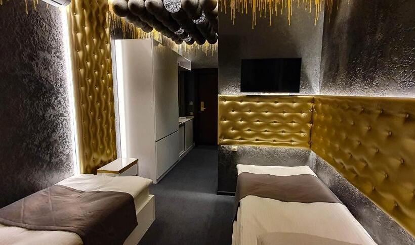 带阳台的豪华间, Pidkova