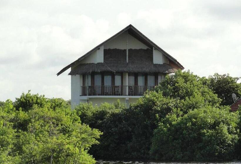 Семейный Номер Вид на Море, Giman Free Beach Resort