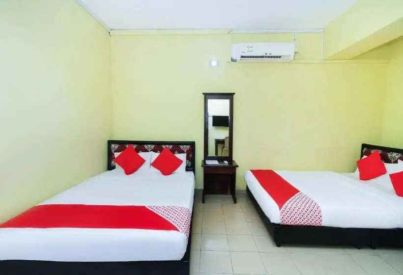 Perhehuone, Green Palace Colombo