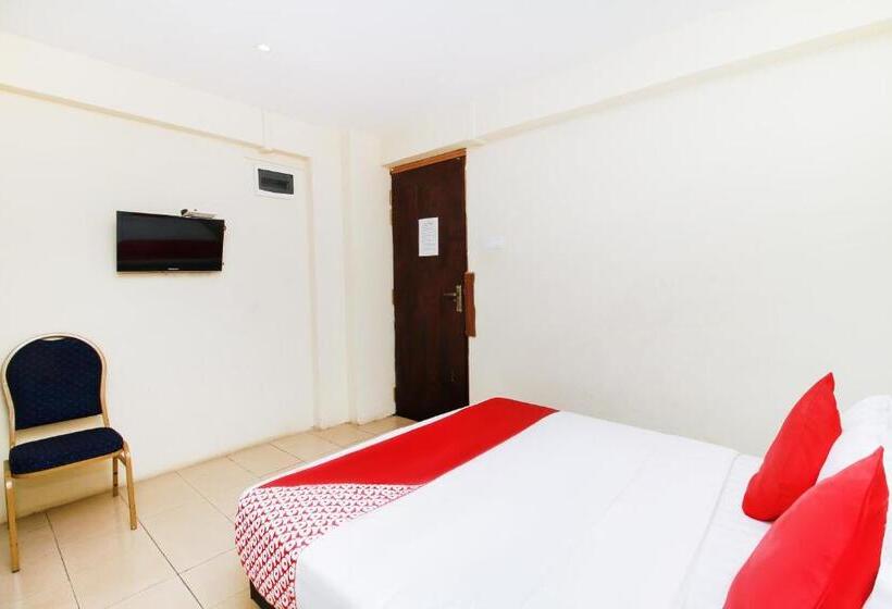 اتاق ساده سه نفره, Green Palace Colombo