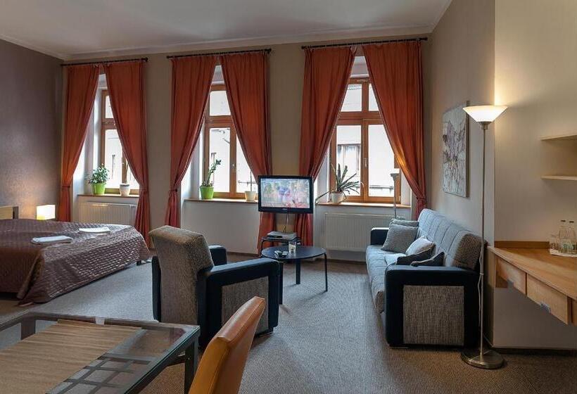 חדר סטנדרט לארבעה, Merlot