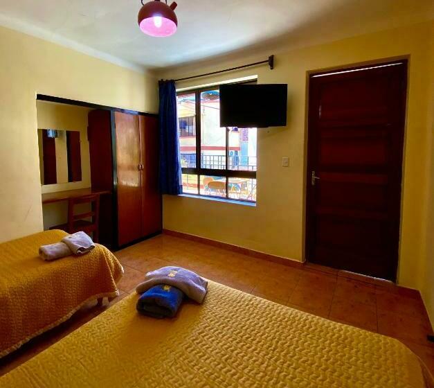 اتاق خانوادگی با سرویس بهداشتی مشترک, Mitru