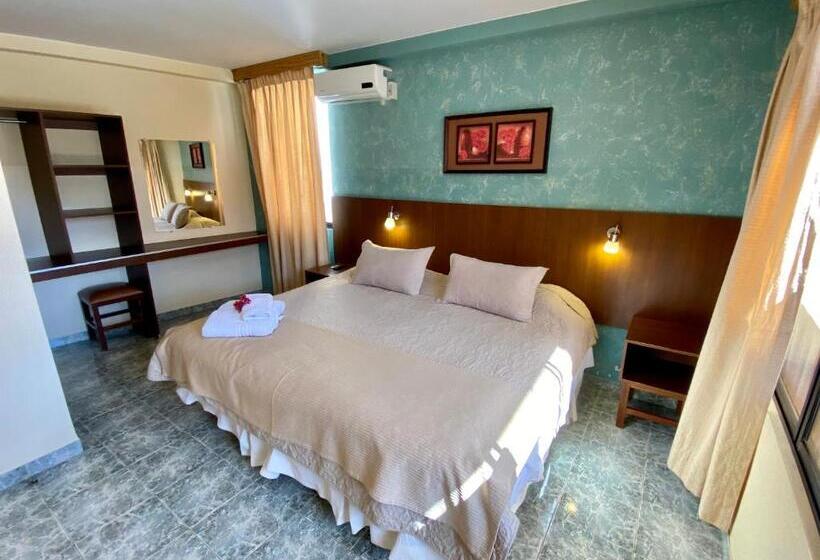 اتاق سوپریور, Mitru