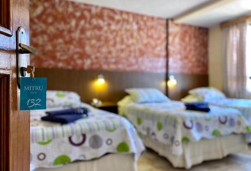 اتاق سوپریور سه تخته, Mitru