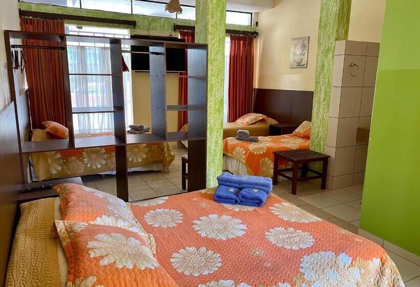 اتاق استاندارد چهار تخته, Mitru