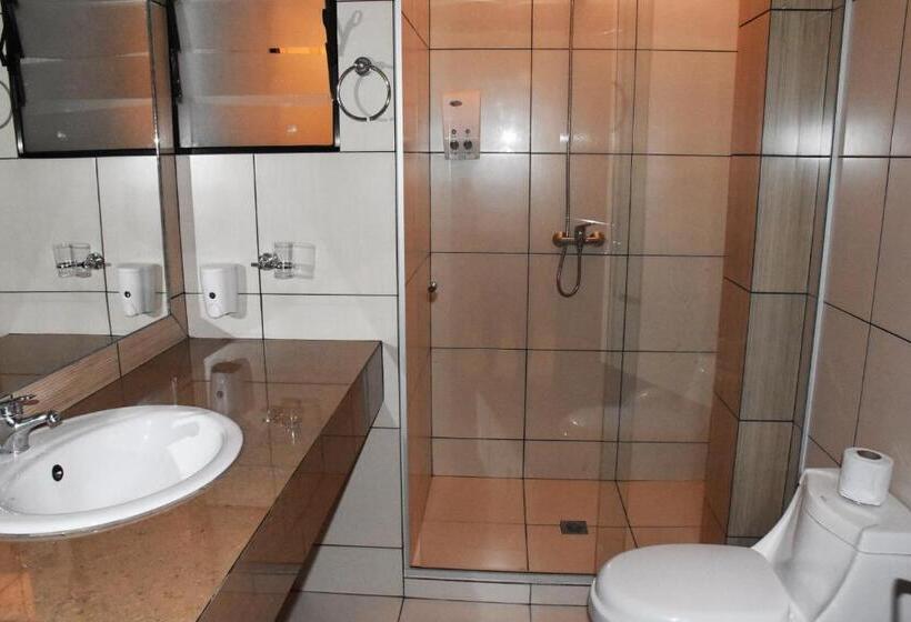 اتاق سوپریور, Mitru