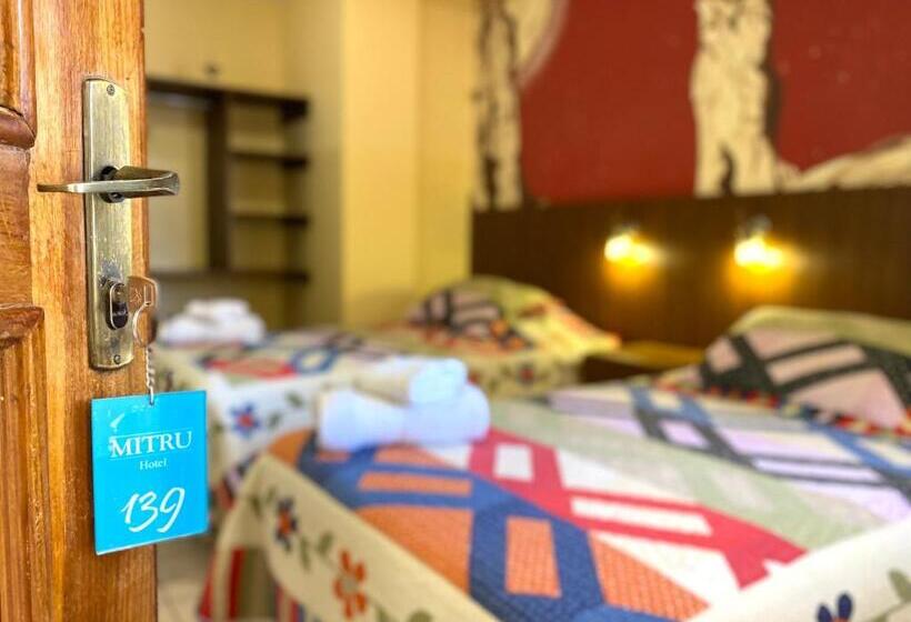 اتاق سوپریور, Mitru