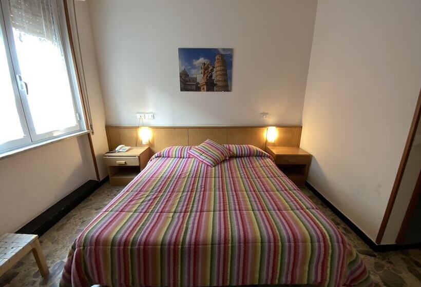 اتاق استاندارد سه نفره, San Marco