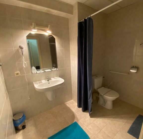 スタンダードシングルルーム, & Spa Centrum Palmira