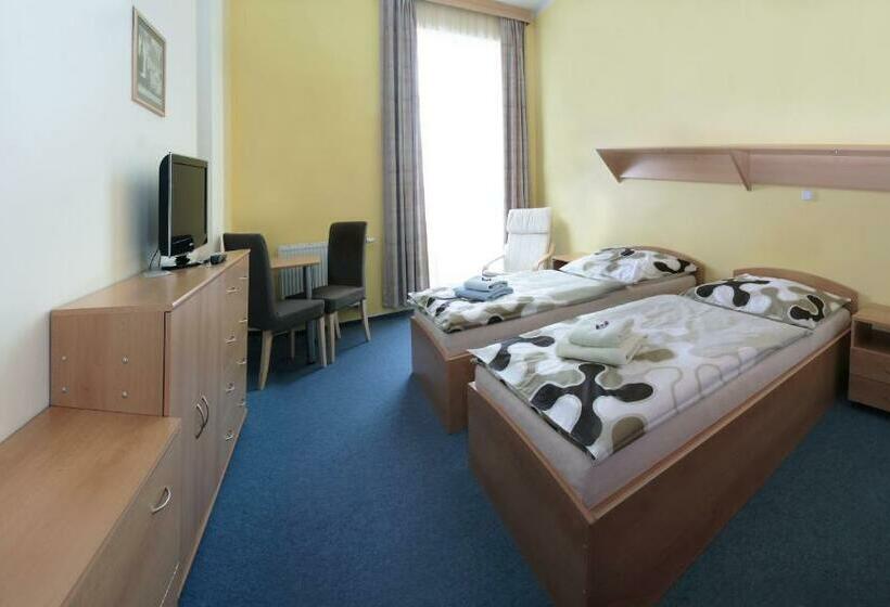 标准间, Sportaréna Teplice Příspěvková Organizace