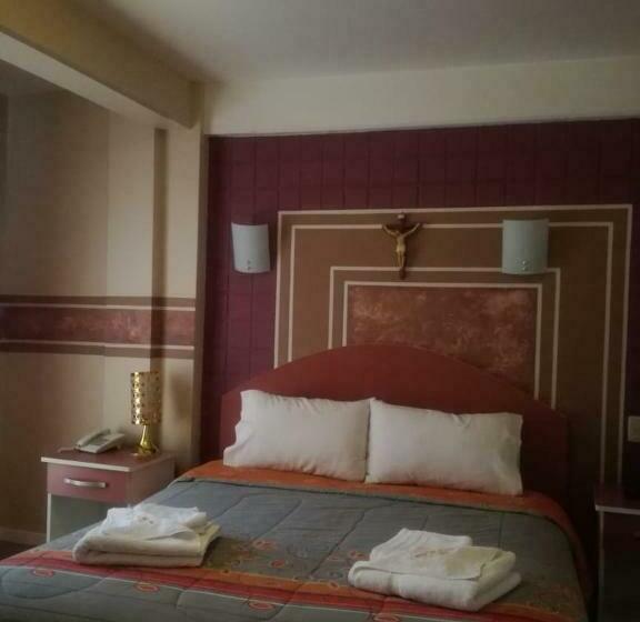 اتاق استاندارد, Virgen Del Socavon