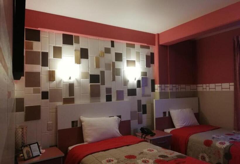 اتاق استاندارد سه نفره, Virgen Del Socavon