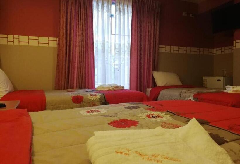 اتاق استاندارد سه نفره, Virgen Del Socavon