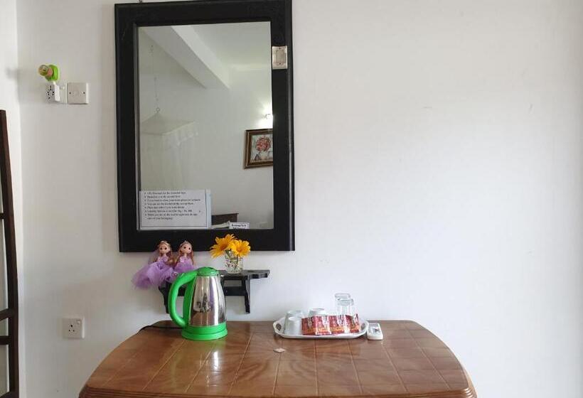 패밀리 스위트, Liyanage Resort