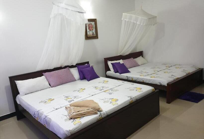 패밀리 스위트, Liyanage Resort