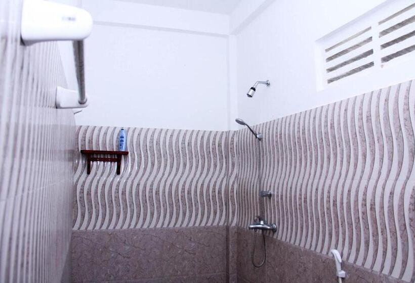 패밀리 스위트, Liyanage Resort