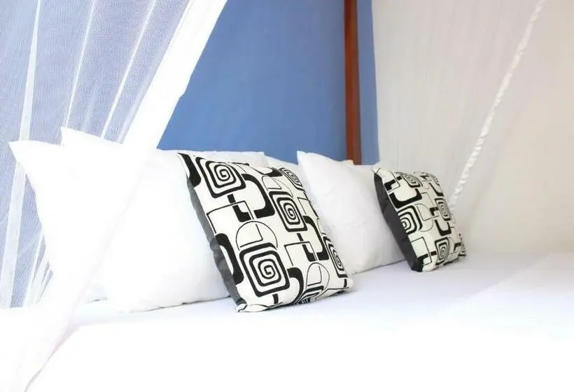 デラックスルーム, Surasa Beach Resort