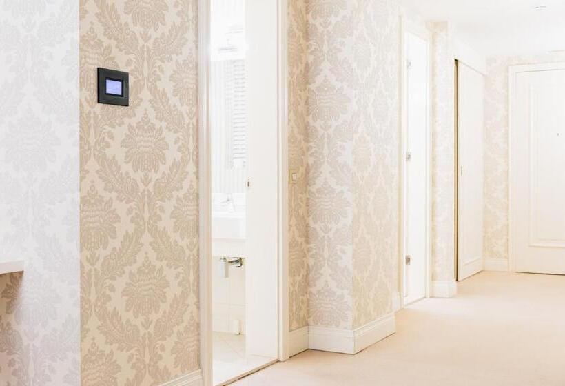 سوئیت پرزیدنت, Dukagjini