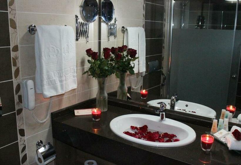 اتاق لوکس با تخت بزرگ, Ankawa Royal Hotel & Spa