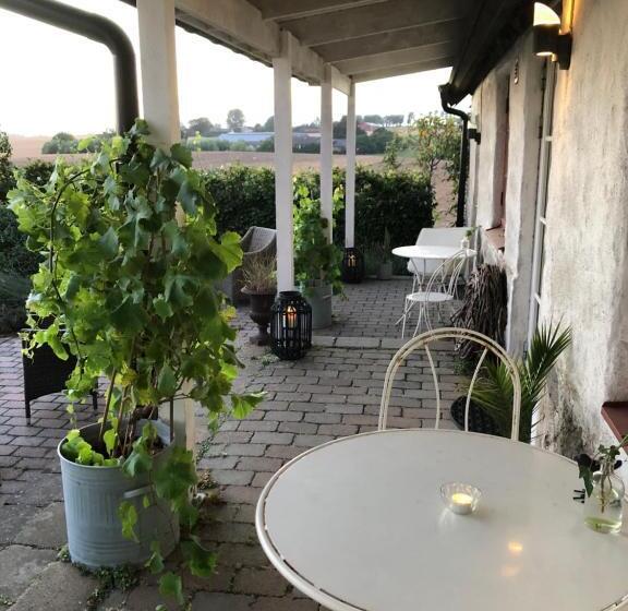 标准间带漩涡浴缸, Glimminge Bed & Breakfast