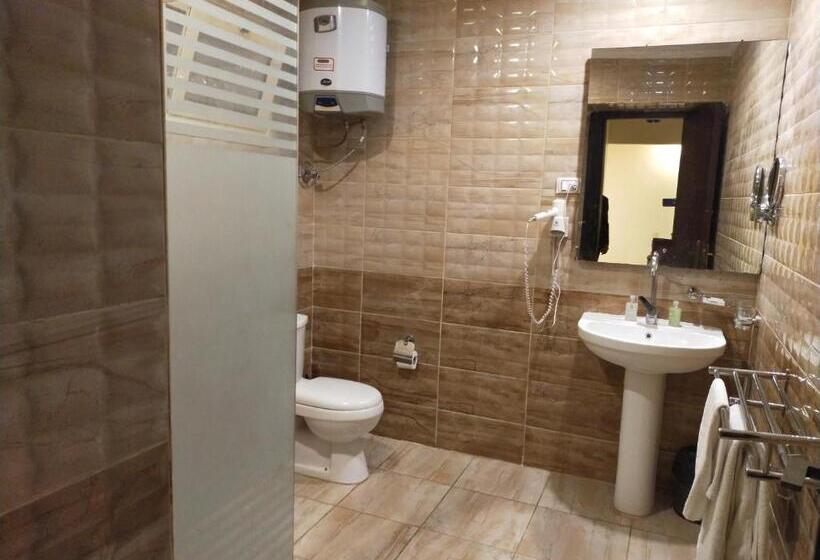 2 Bedroom Apartment Side Sea View, 26th Of July Apartments