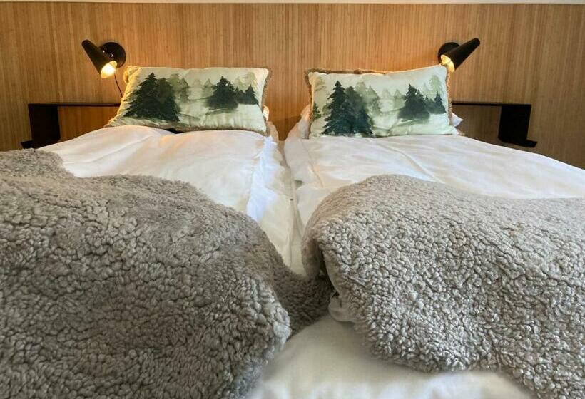 اتاق خانوادگی, Breidablikk Guesthouse