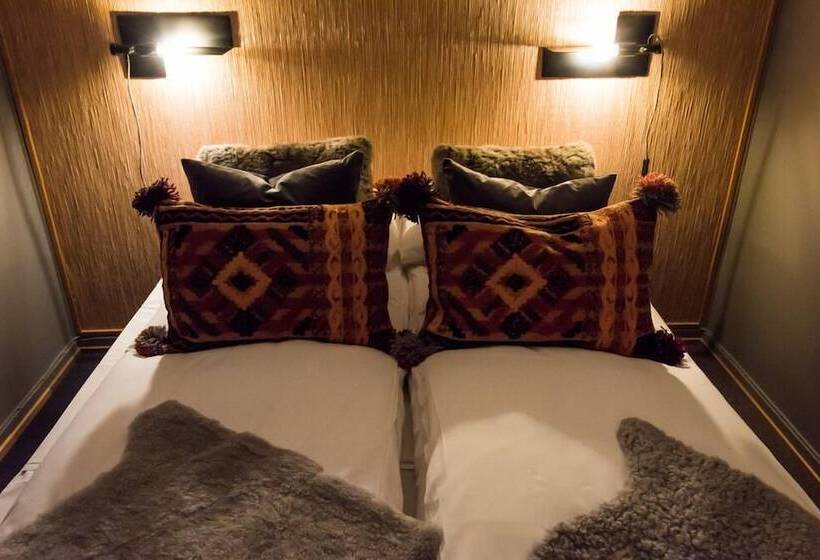 اتاق خانوادگی, Breidablikk Guesthouse