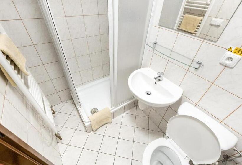 Люкс 2 Спальни, Gradl