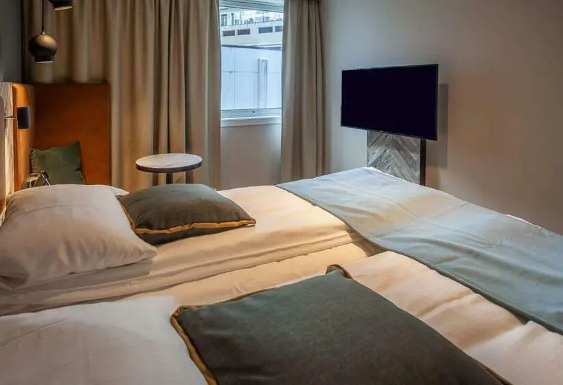 Standart Oda, Scandic Harstad