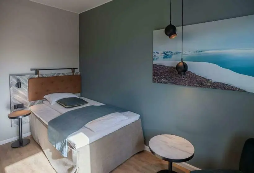 Standart Tek Kişilik Oda, Scandic Harstad