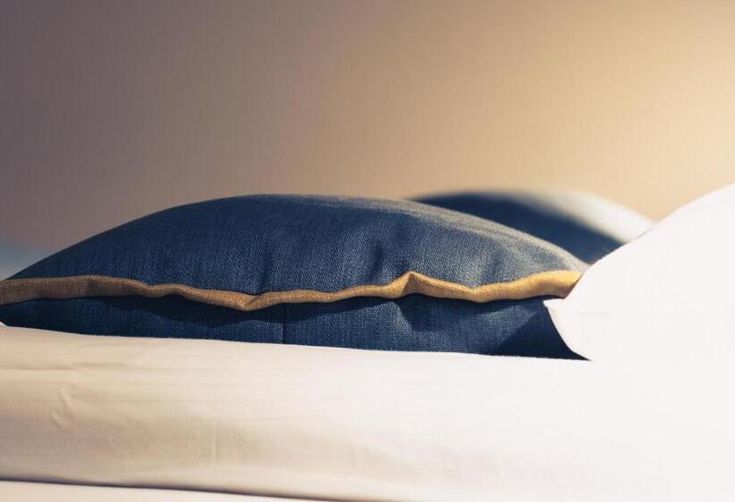 四人标准间, Scandic Harstad