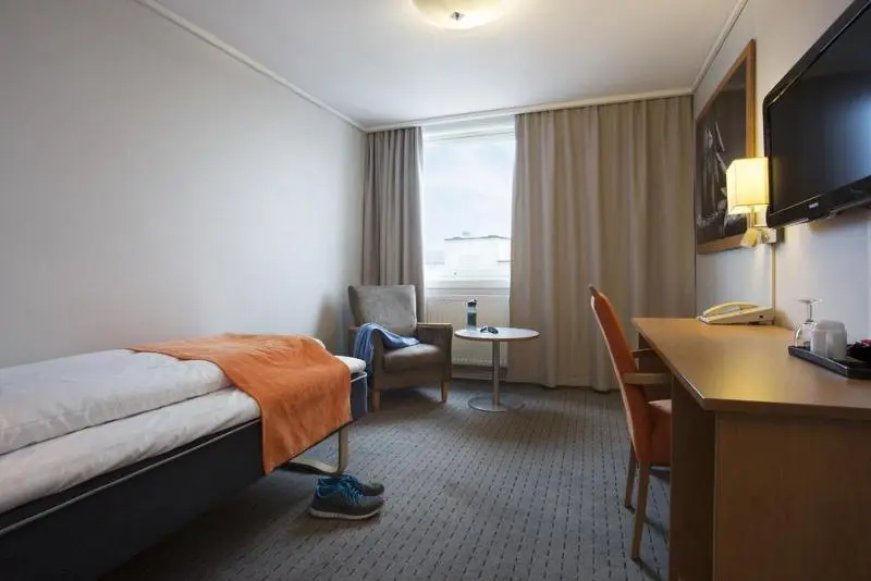 Standart Tek Kişilik Oda, Scandic Harstad