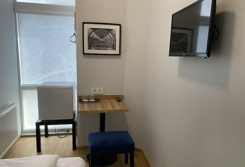 اتاق استاندارد یک نفره, Stay Express