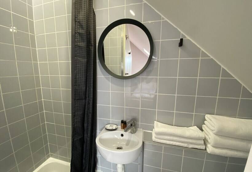 آپارتمان 1 خوابه, Stay Express