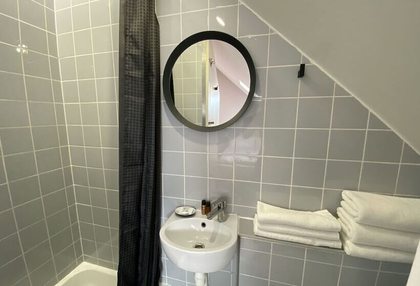 آپارتمان 1 خوابه, Stay Express