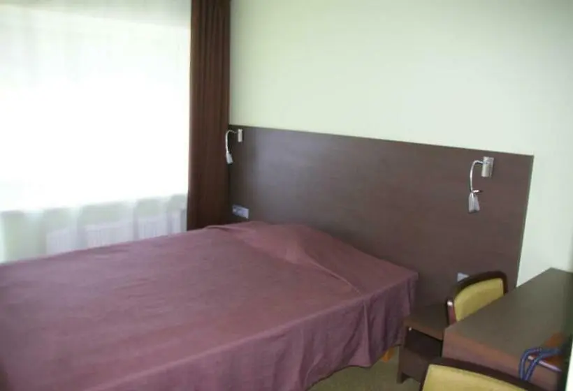 اتاق سوپریور یک تخته, Tehvandi Hotell