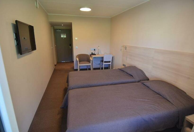 اتاق استاندارد, Tehvandi Hotell